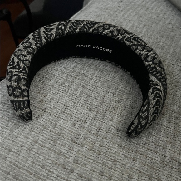 Marc Jacobs Black and Gray Textured Headband